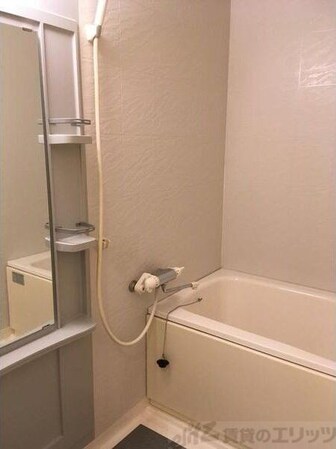 フォレステージュ江坂垂水町の物件内観写真